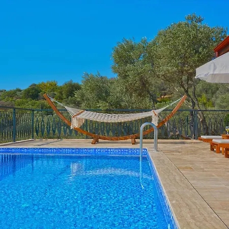 Podalia Villa *